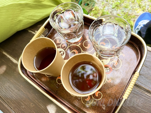 奥不動寺、本堂の湧き水と麦茶いただく